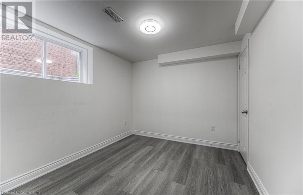 382 Beechdrops Dr Drive, Waterloo, Ontario  N2V 0E8 - Photo 38 - 40728490