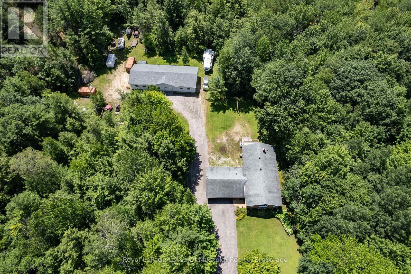 1020 AMELIA CRESCENT, Gravenhurst, Ontario