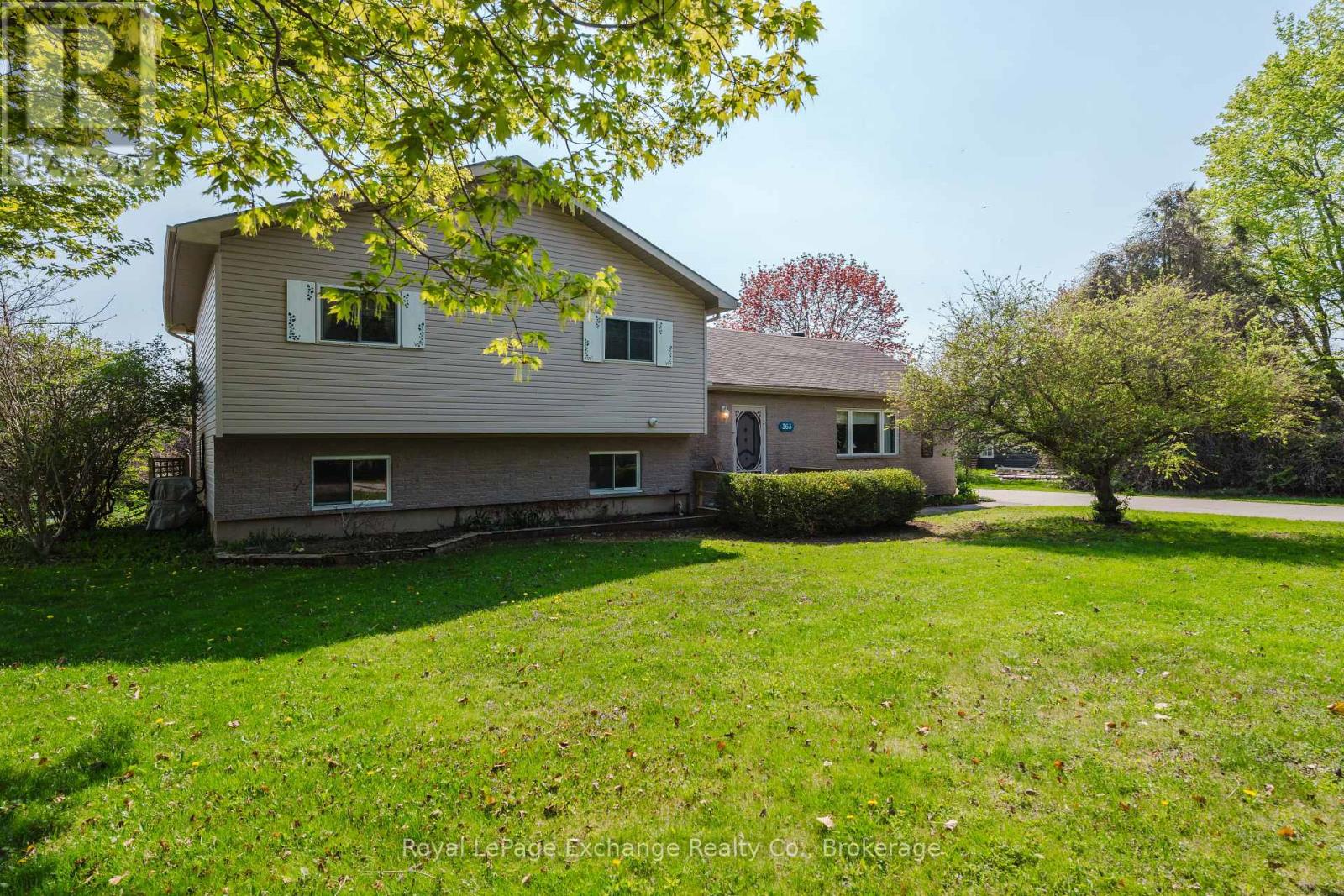 363 Morpeth Street, Saugeen Shores, Ontario  N0H 2L0 - Photo 11 - X12151797