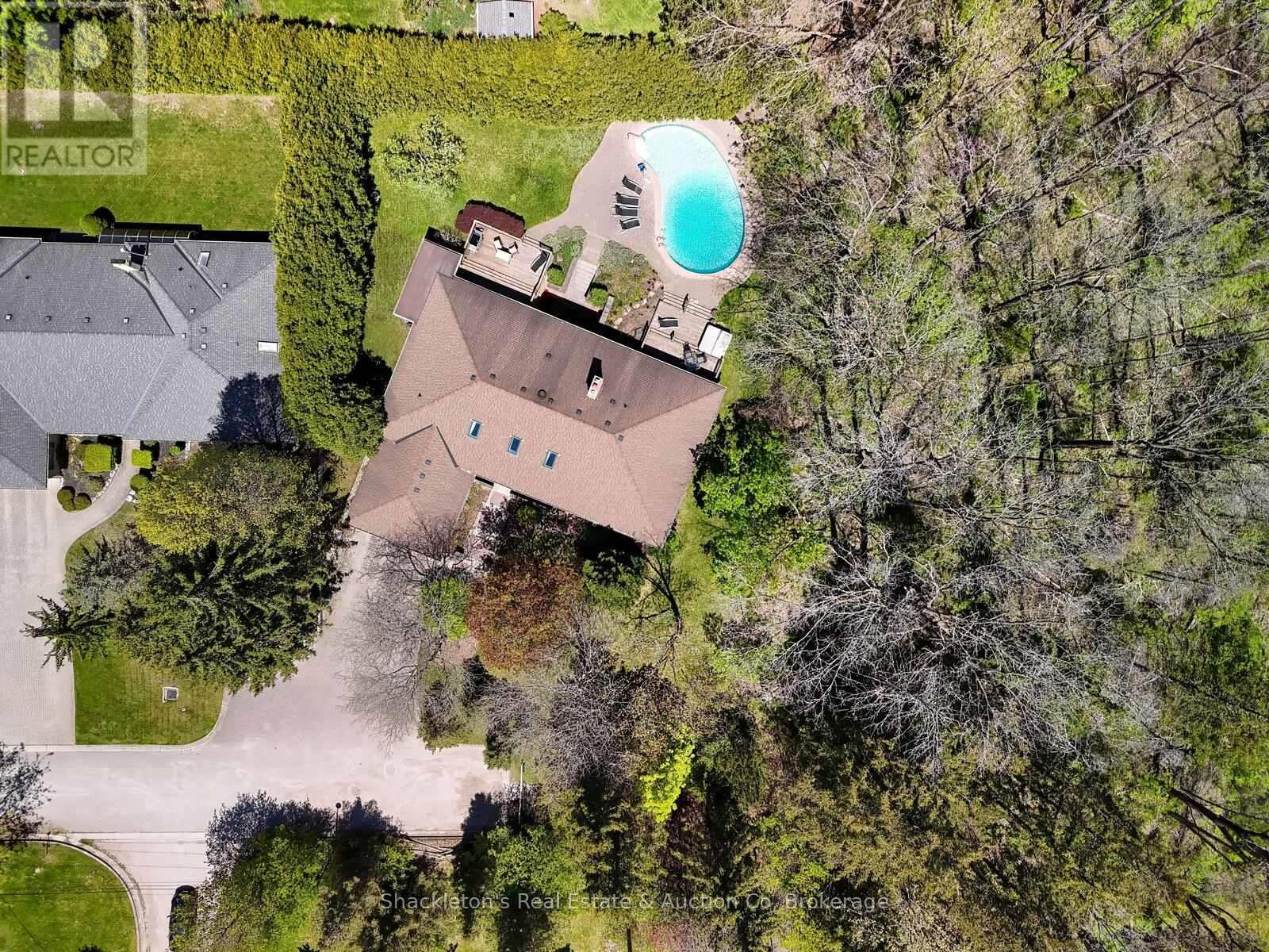258 Windermere Court E, London North, Ontario  N6G 4L4 - Photo 44 - X12151804