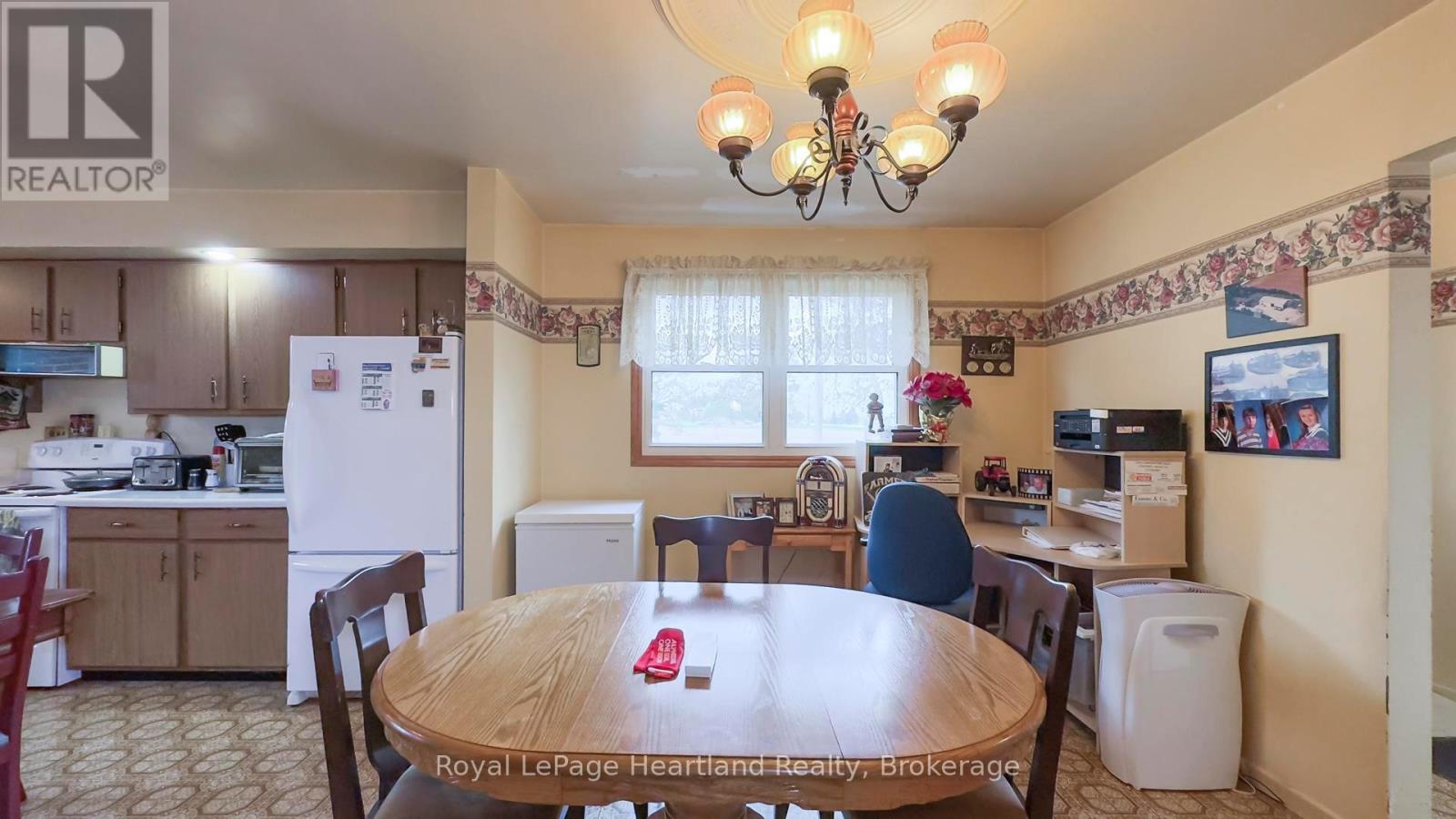 77850 Tipperary Line, Central Huron, Ontario  N0M 1L0 - Photo 16 - X12151841