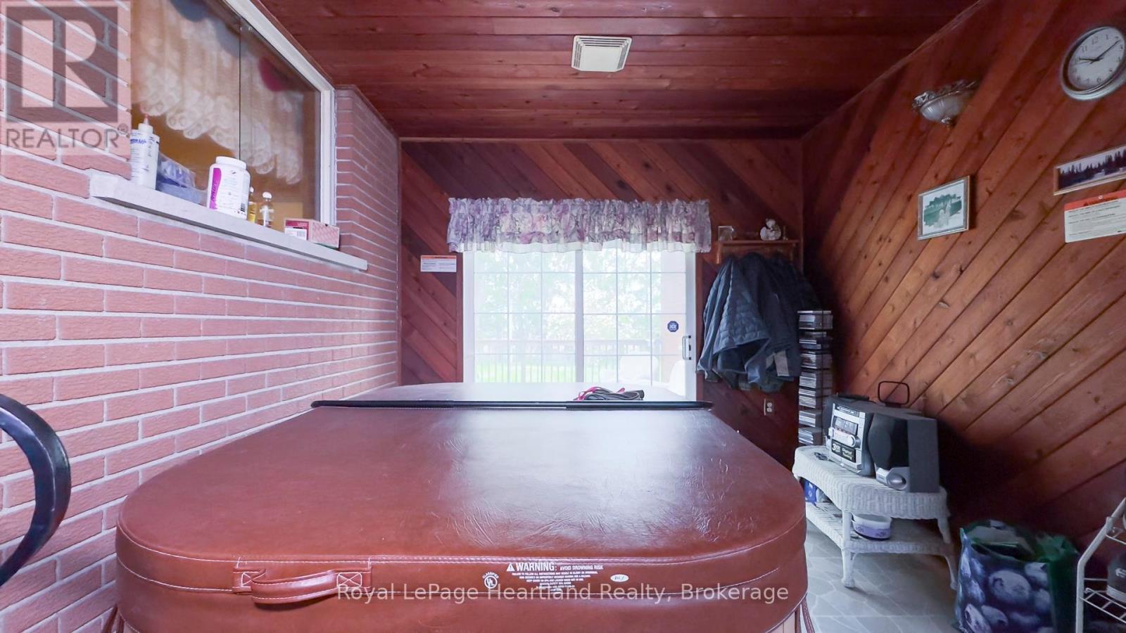 77850 Tipperary Line, Central Huron, Ontario  N0M 1L0 - Photo 32 - X12151841