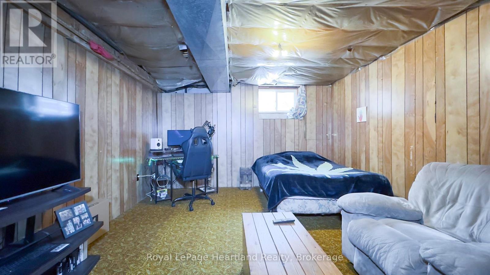 77850 Tipperary Line, Central Huron, Ontario  N0M 1L0 - Photo 35 - X12151841