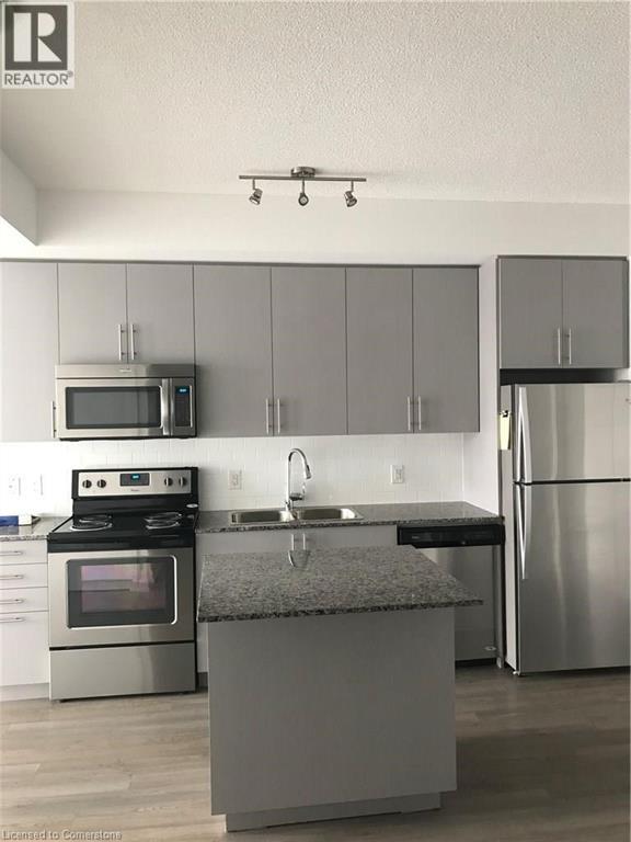 85 Duke Street W Unit# 1607, Kitchener, Ontario  N2H 0B7 - Photo 4 - 40727693