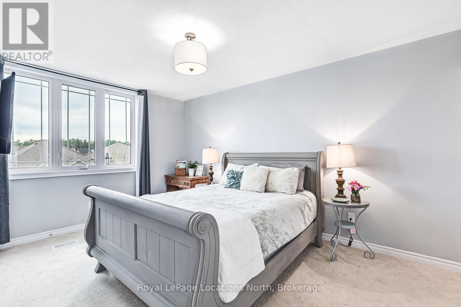 1 Academy Avenue, Wasaga Beach, Ontario  L9Z 0G9 - Photo 20 - S12151941