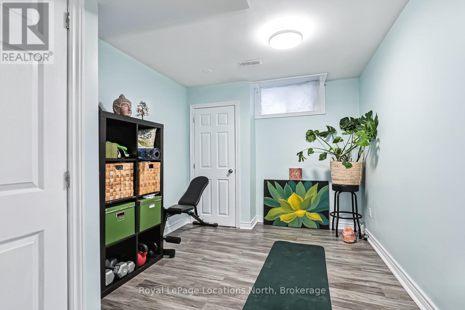 1 Academy Avenue, Wasaga Beach, Ontario  L9Z 0G9 - Photo 24 - S12151941