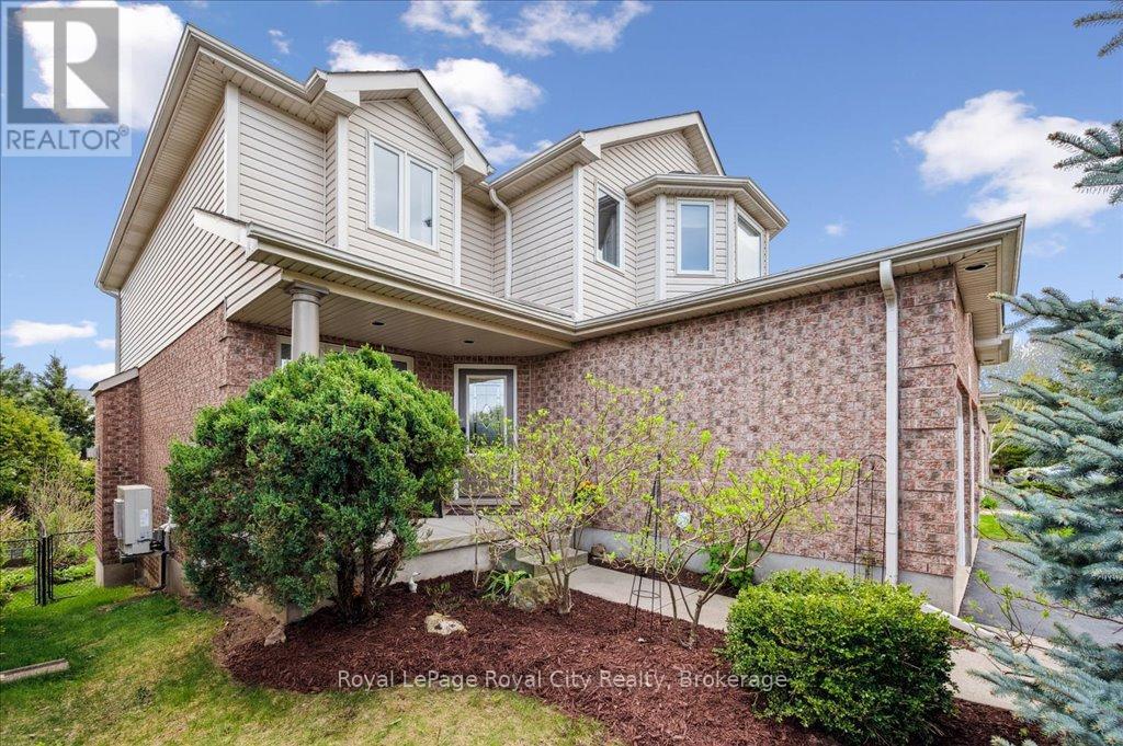 67 Grey Oak Drive, Guelph, Ontario  N1L 1R2 - Photo 3 - X12151859