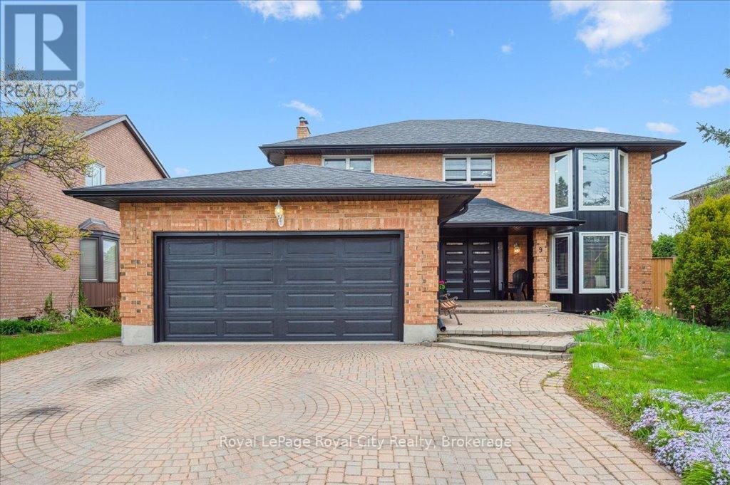 9 KORTRIGHT ROAD E, Guelph, Ontario