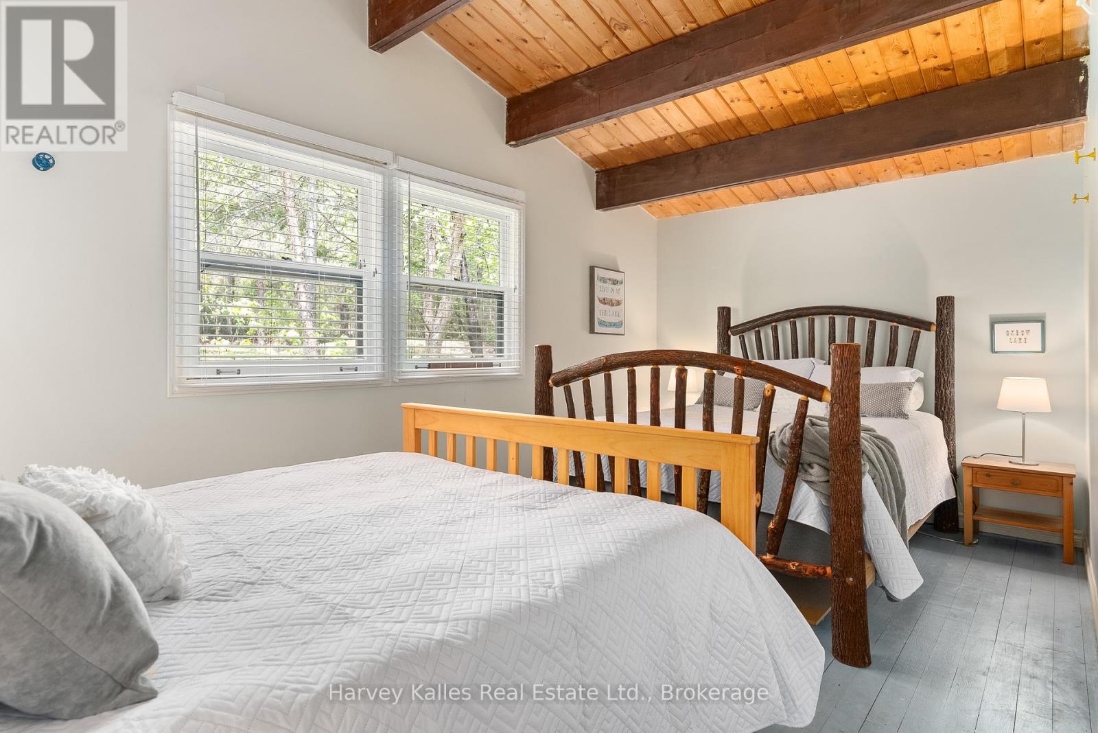 1033 Scott Lane, Lake Of Bays, Ontario  P1H 2J6 - Photo 16 - X12151993