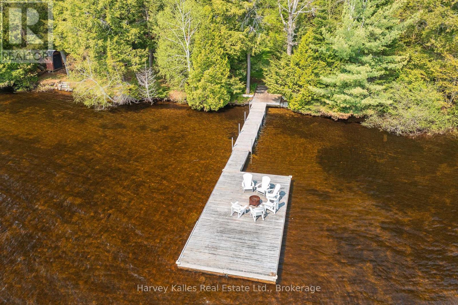 1033 Scott Lane, Lake Of Bays, Ontario  P1H 2J6 - Photo 19 - X12151993