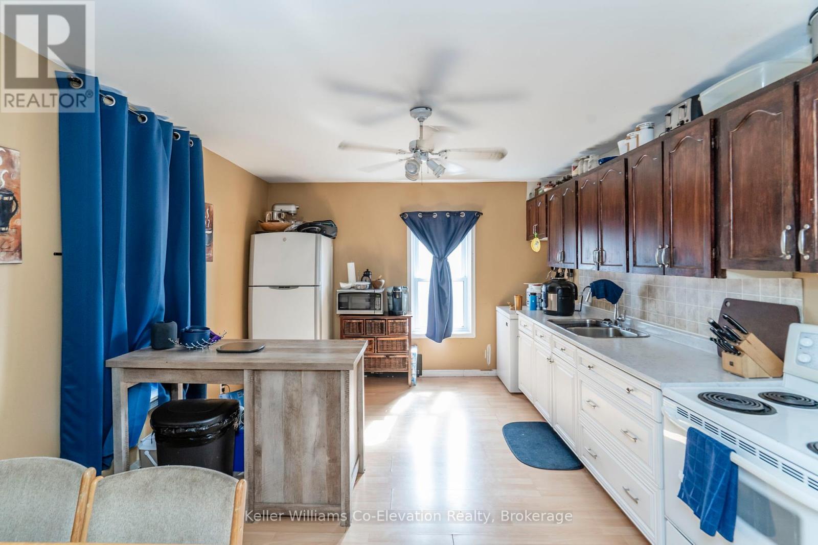 116 Richard Street, Tay, Ontario  L0K 2A0 - Photo 5 - S12152065