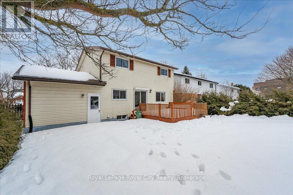 145 Kortright Road W, Guelph, Ontario  N1G 3N9 - Photo 33 - X12152080