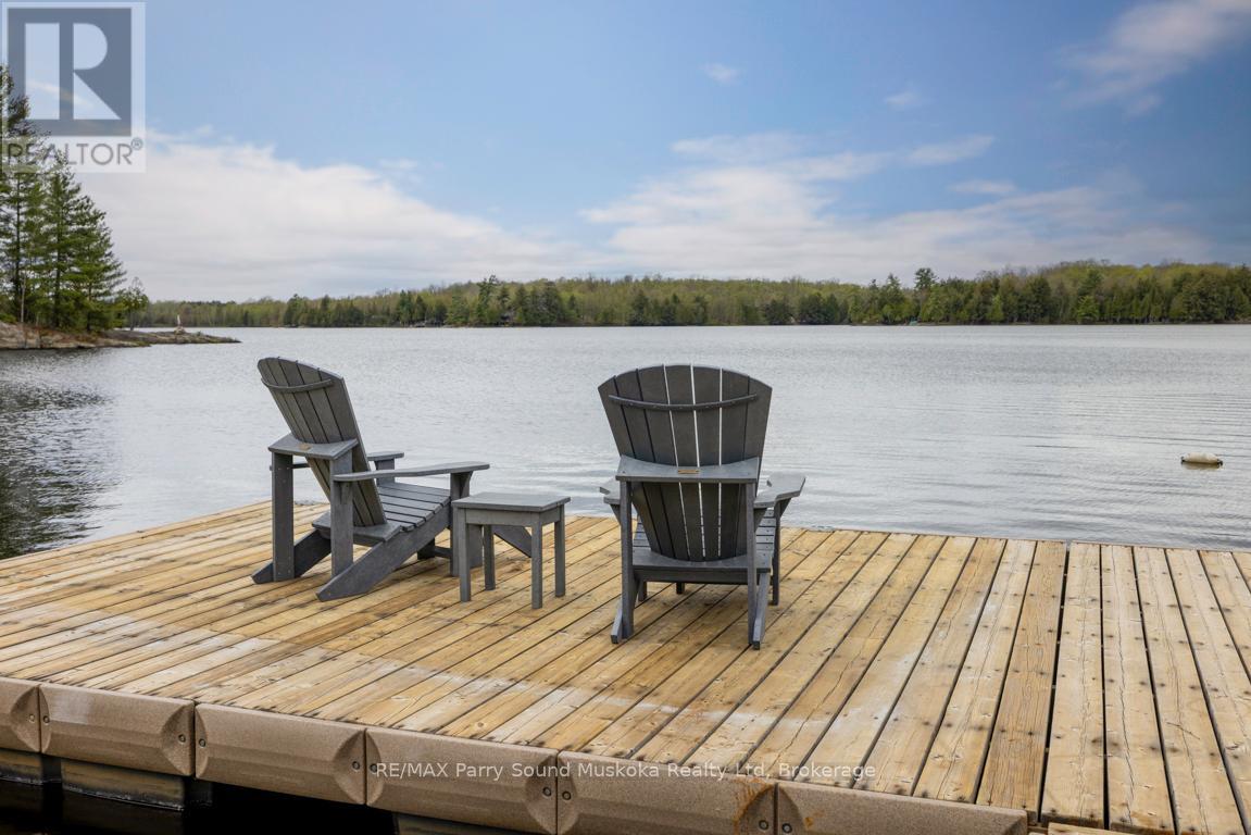 179 Manitou Drive, Mckellar, Ontario  P2A 0B4 - Photo 2 - X12152089