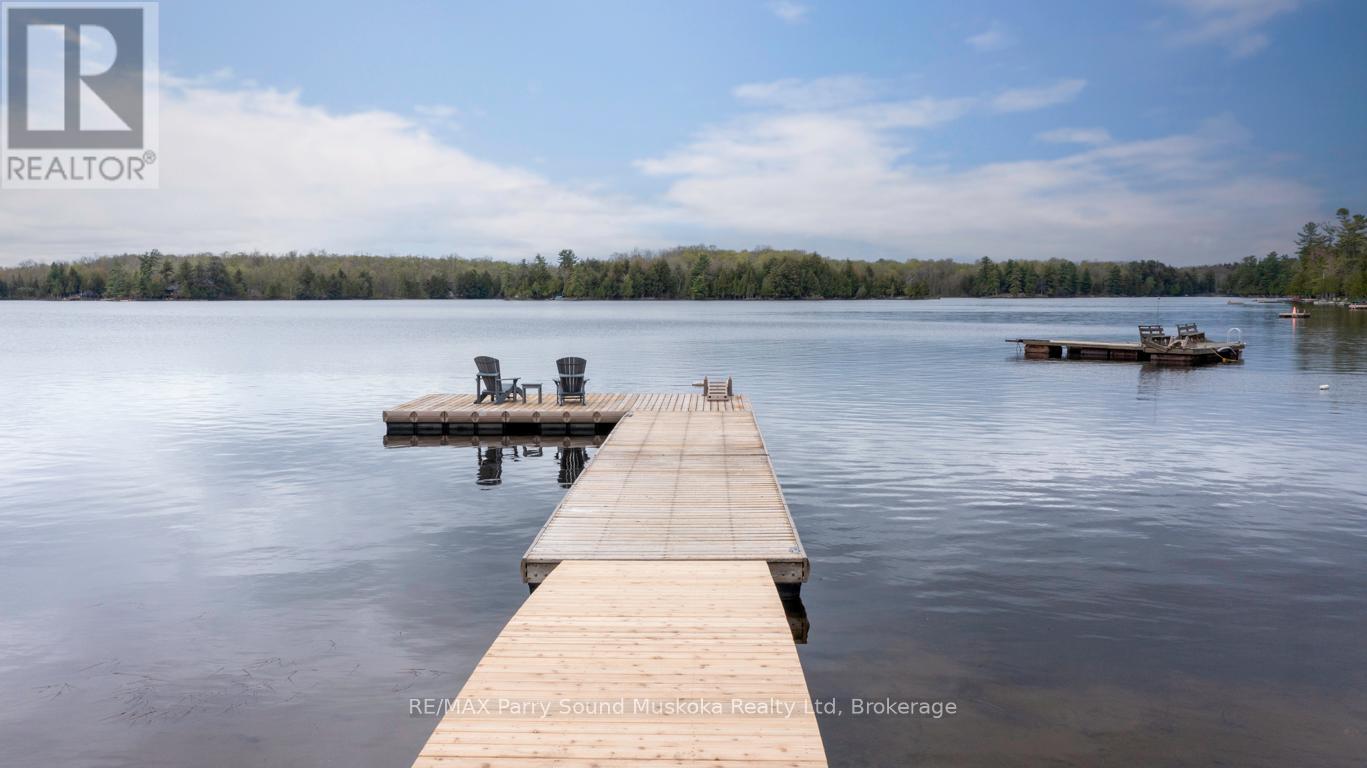 179 Manitou Drive, Mckellar, Ontario  P2A 0B4 - Photo 3 - X12152089