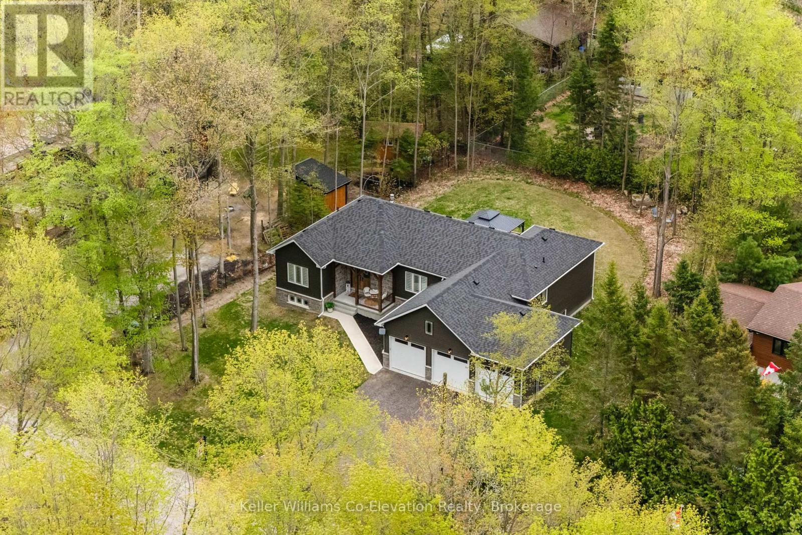 15 Pinecone Avenue, Tiny, Ontario  L9M 0J2 - Photo 2 - S12152277