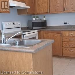 43 Schueller Street, Kitchener, Ontario  N2K 3W2 - Photo 3 - 40729408