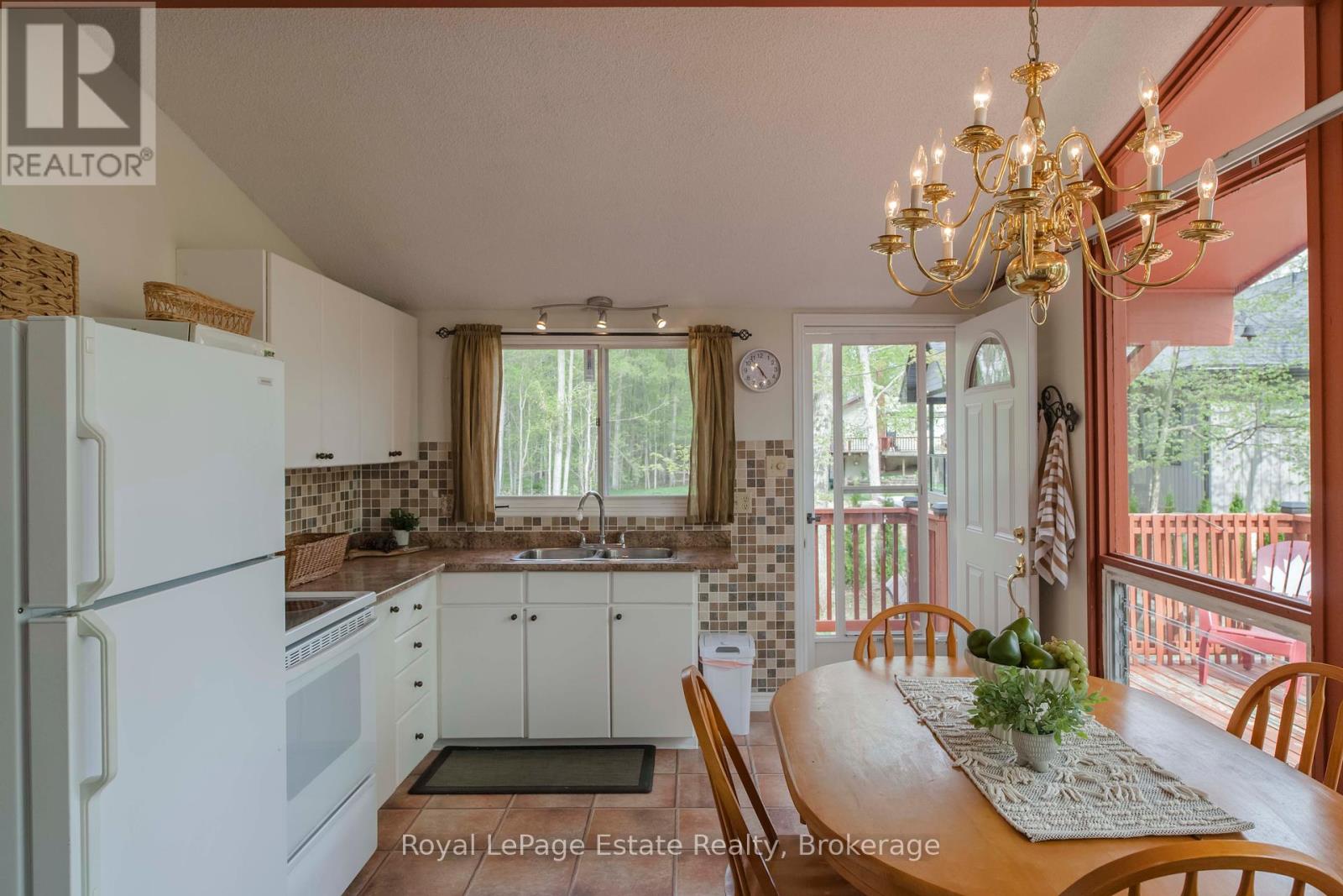 31 Deer Trail Road, South Bruce Peninsula, Ontario  N0H 2G0 - Photo 14 - X12152331