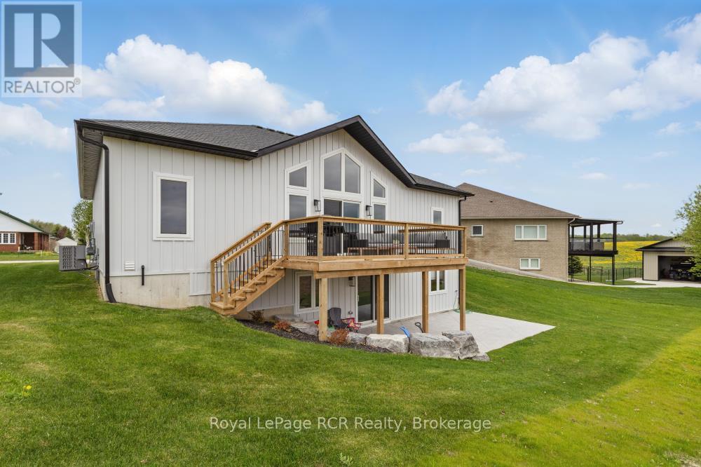 13 Jonathan Crescent, South Bruce, Ontario  N0G 2J0 - Photo 38 - X12152365