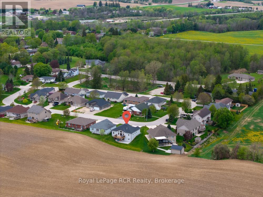 13 Jonathan Crescent, South Bruce, Ontario  N0G 2J0 - Photo 45 - X12152365