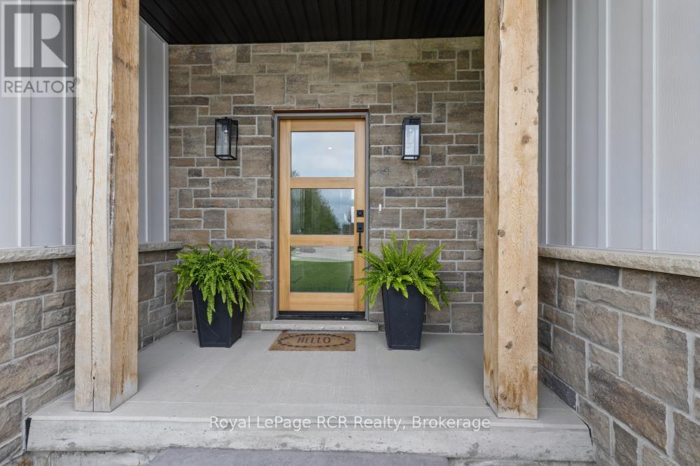 13 Jonathan Crescent, South Bruce, Ontario  N0G 2J0 - Photo 5 - X12152365