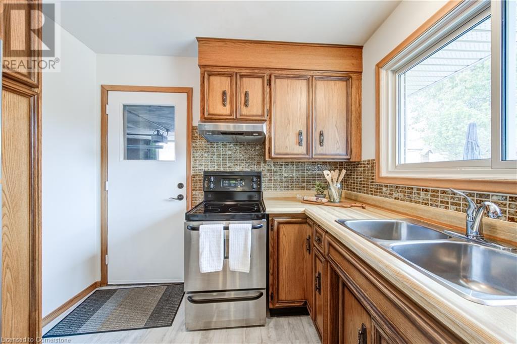 94 Harold Avenue, Kitchener, Ontario  N2A 2H8 - Photo 21 - 40729436