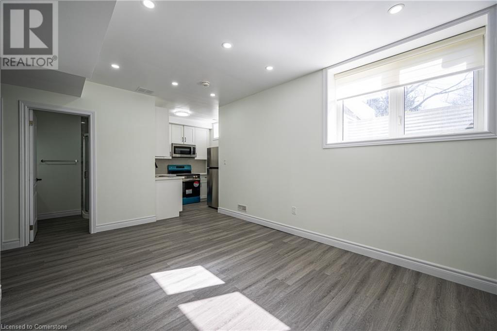 58 Amos Avenue Unit# Lower, Waterloo, Ontario  N2L 5G3 - Photo 5 - 40728500