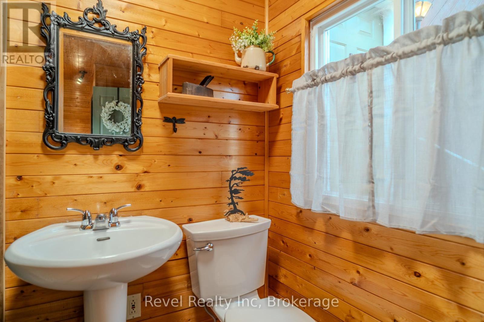 14 Swallow Road, Mcdougall, Ontario  P2A 2W7 - Photo 14 - X12152566