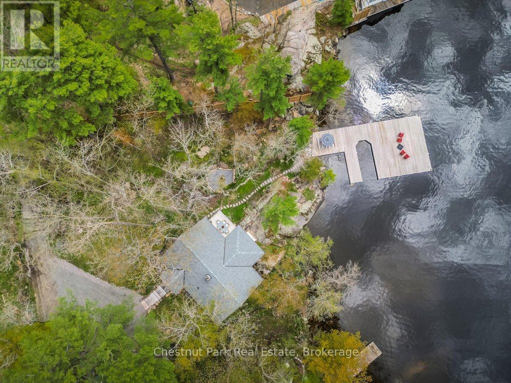 1023 Milford Manor Road, Muskoka Lakes, Ontario  P1L 1X4 - Photo 5 - X12152654