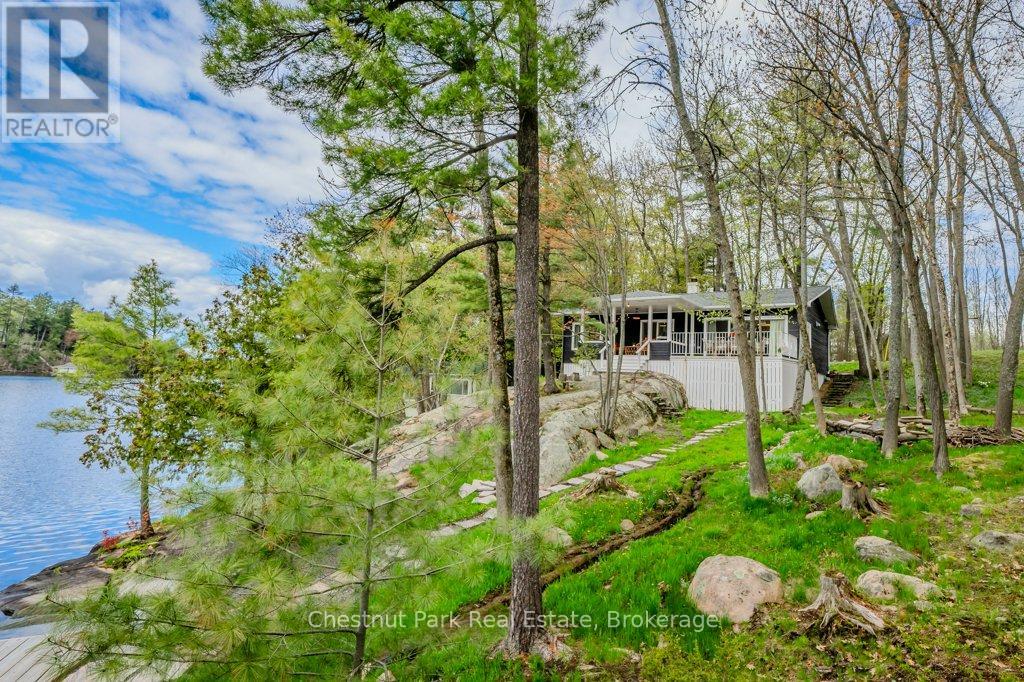 1023 Milford Manor Road, Muskoka Lakes, Ontario  P1L 1X4 - Photo 7 - X12152654