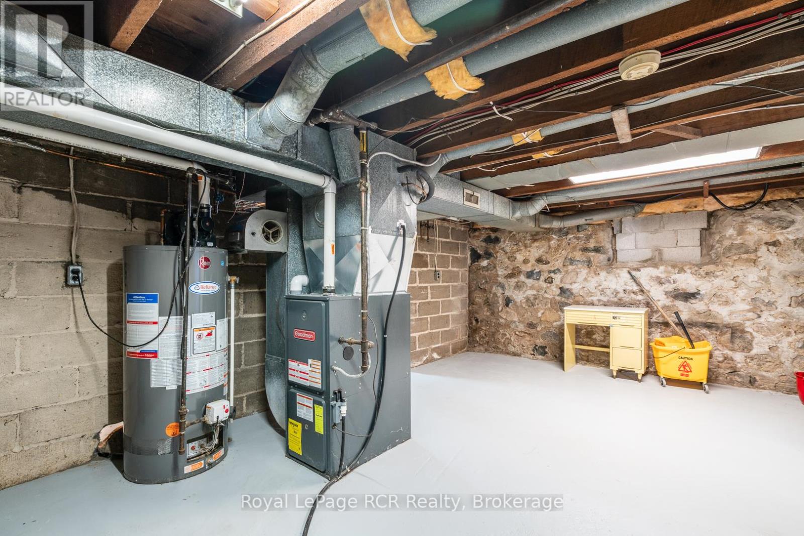 463 12th Street, Hanover, Ontario  N4N 1W1 - Photo 26 - X12152747