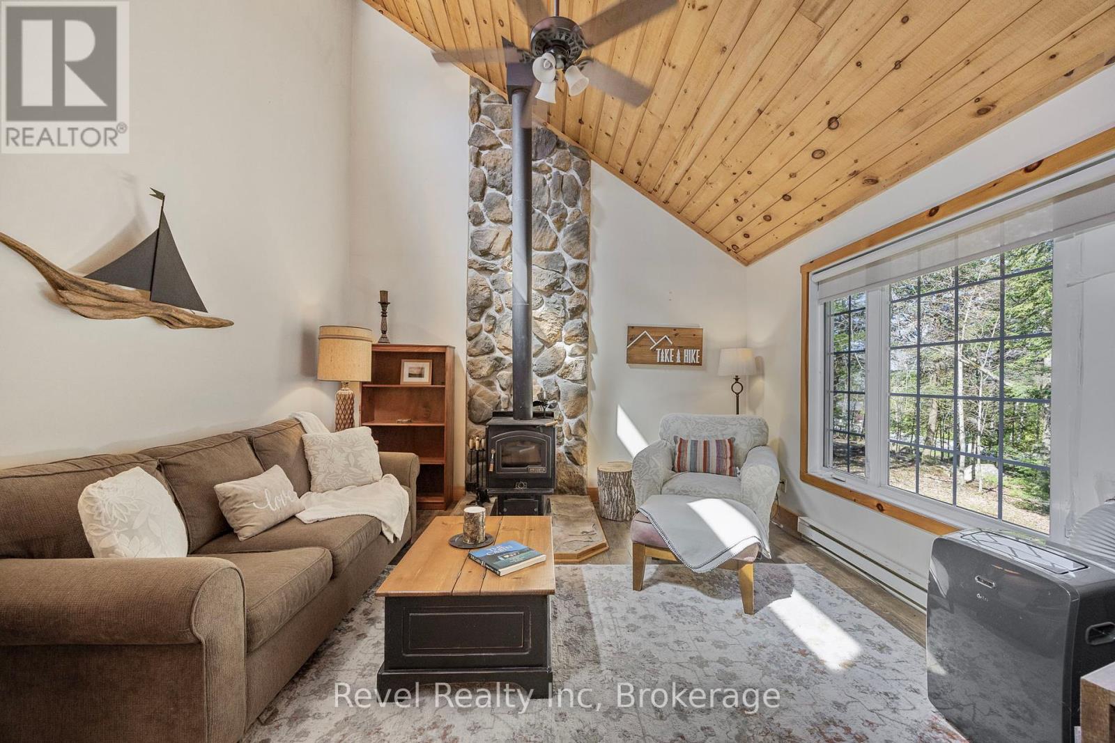 197 North Shore Drive, Tiny, Ontario  L9M 0T8 - Photo 13 - S12152822