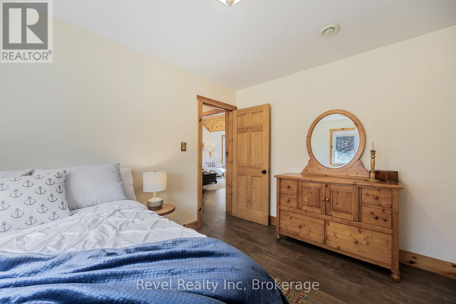 197 North Shore Drive, Tiny, Ontario  L9M 0T8 - Photo 18 - S12152822
