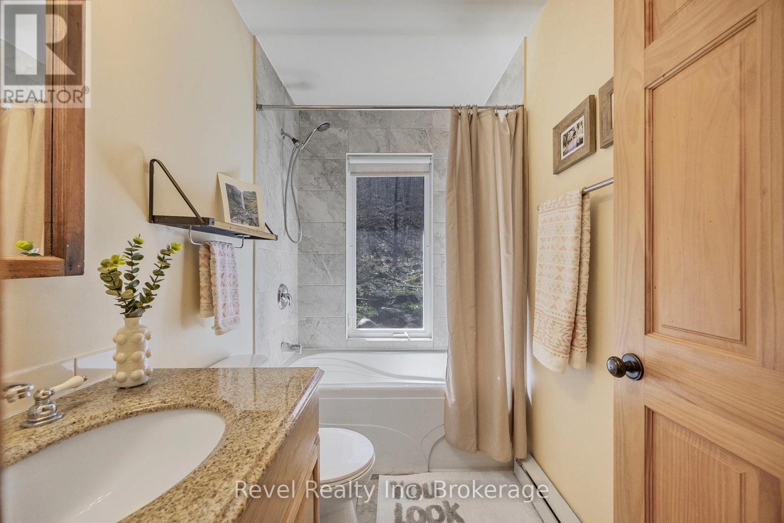 197 North Shore Drive, Tiny, Ontario  L9M 0T8 - Photo 21 - S12152822
