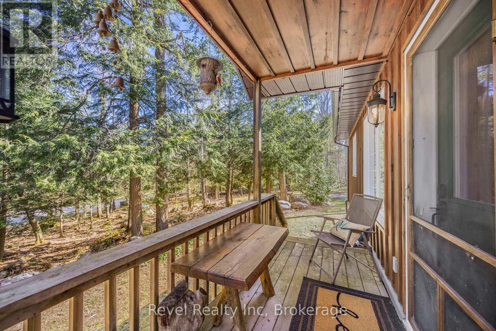 197 North Shore Drive, Tiny, Ontario  L9M 0T8 - Photo 3 - S12152822