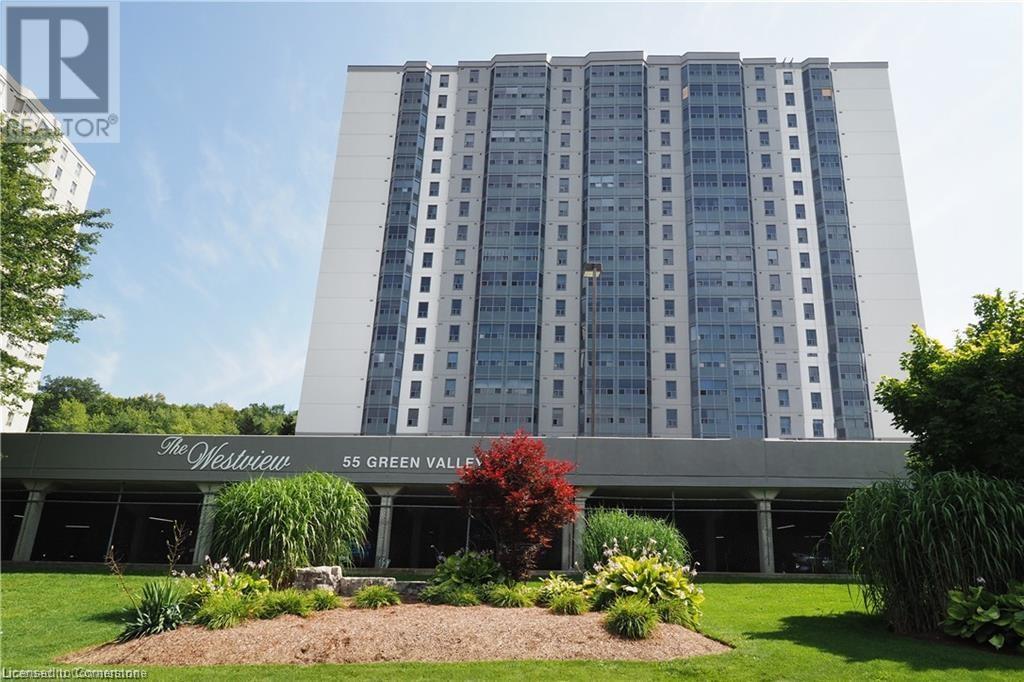 55 Green Valley Drive, Kitchener, Ontario  N2P 1Z6 - Photo 3 - 40729290