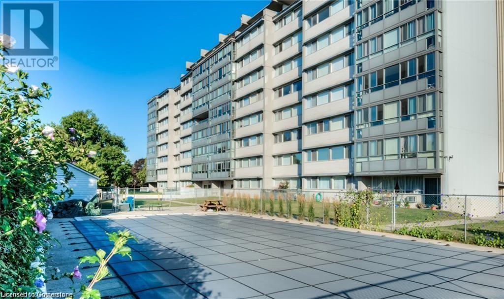 24 Midland Drive Unit# 503b, Kitchener, Ontario  N2A 2A8 - Photo 10 - 40728255