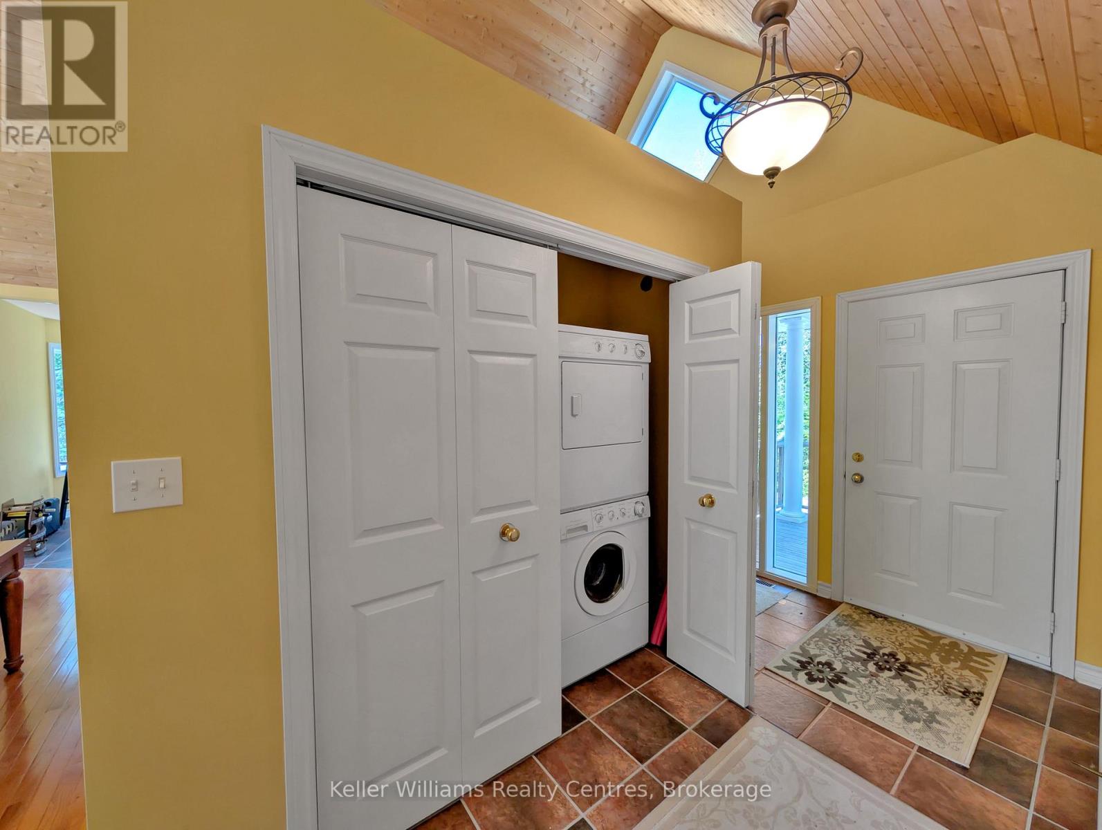 39 Lakewood Country Lane, Northern Bruce Peninsula, Ontario  N0H 1W0 - Photo 22 - X12152946
