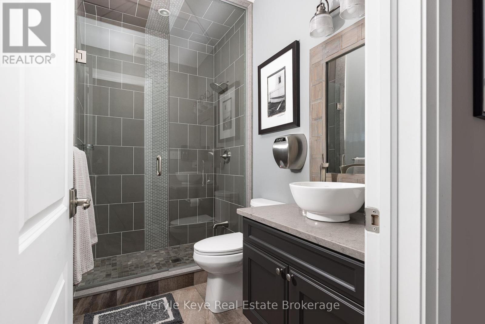 39 Clearbrook Trail, Bracebridge, Ontario  P1L 0A3 - Photo 11 - X12152962