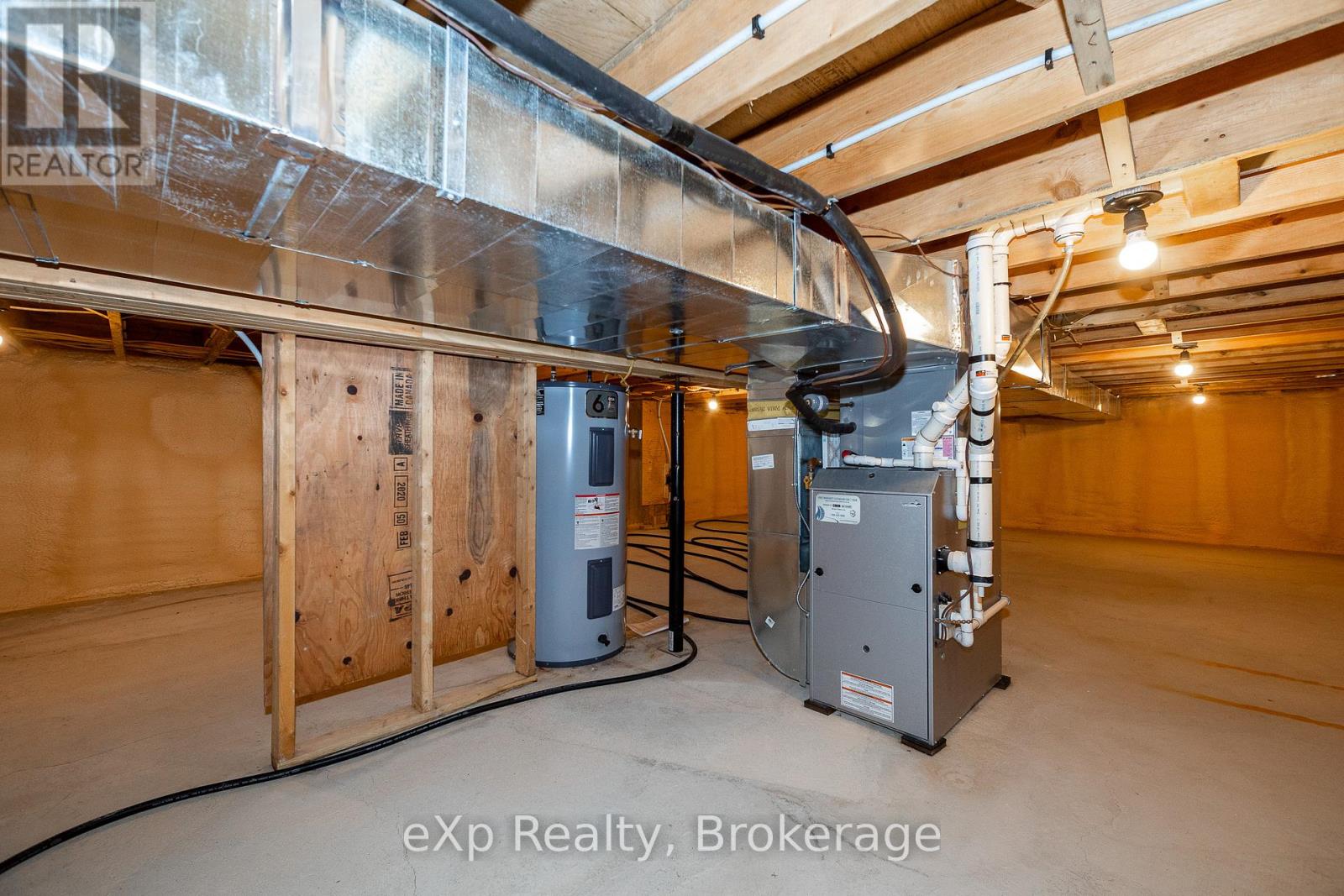 360 Frank Street, South Bruce Peninsula, Ontario  N0H 2T0 - Photo 23 - X12152998