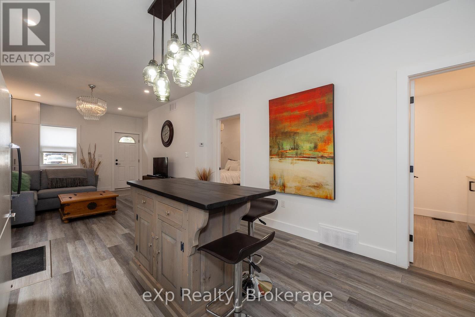 360 Frank Street, South Bruce Peninsula, Ontario  N0H 2T0 - Photo 7 - X12152998