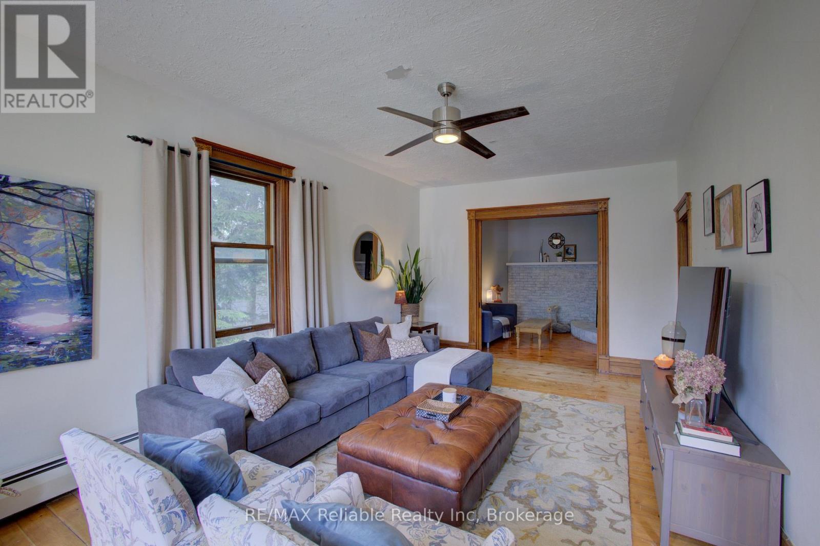 31 Sparling Street, Huron East, Ontario  N0K 1W0 - Photo 14 - X12153115