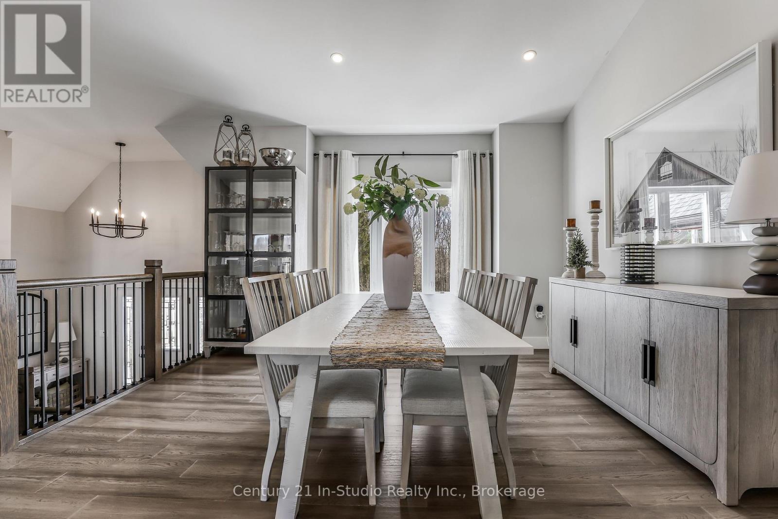73 Everett Road, South Bruce Peninsula, Ontario  N0H 2T0 - Photo 11 - X12153203