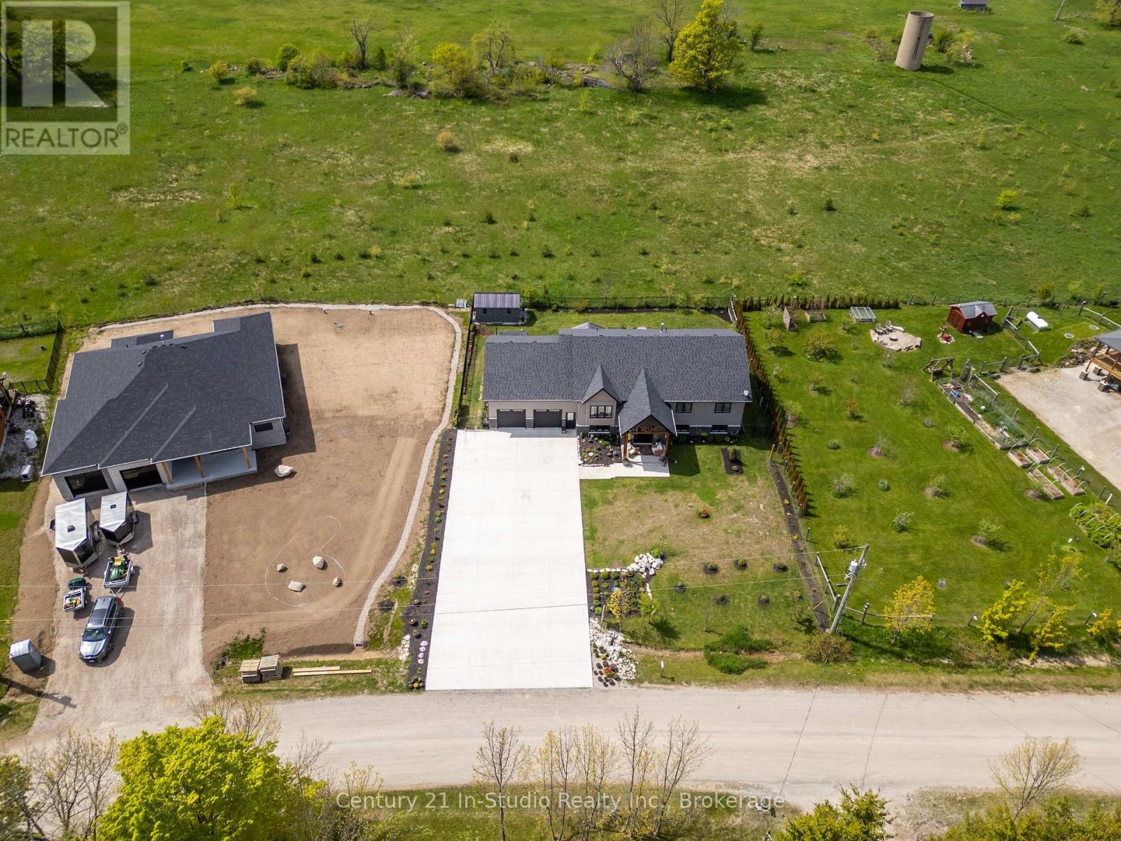 73 Everett Road, South Bruce Peninsula, Ontario  N0H 2T0 - Photo 48 - X12153203