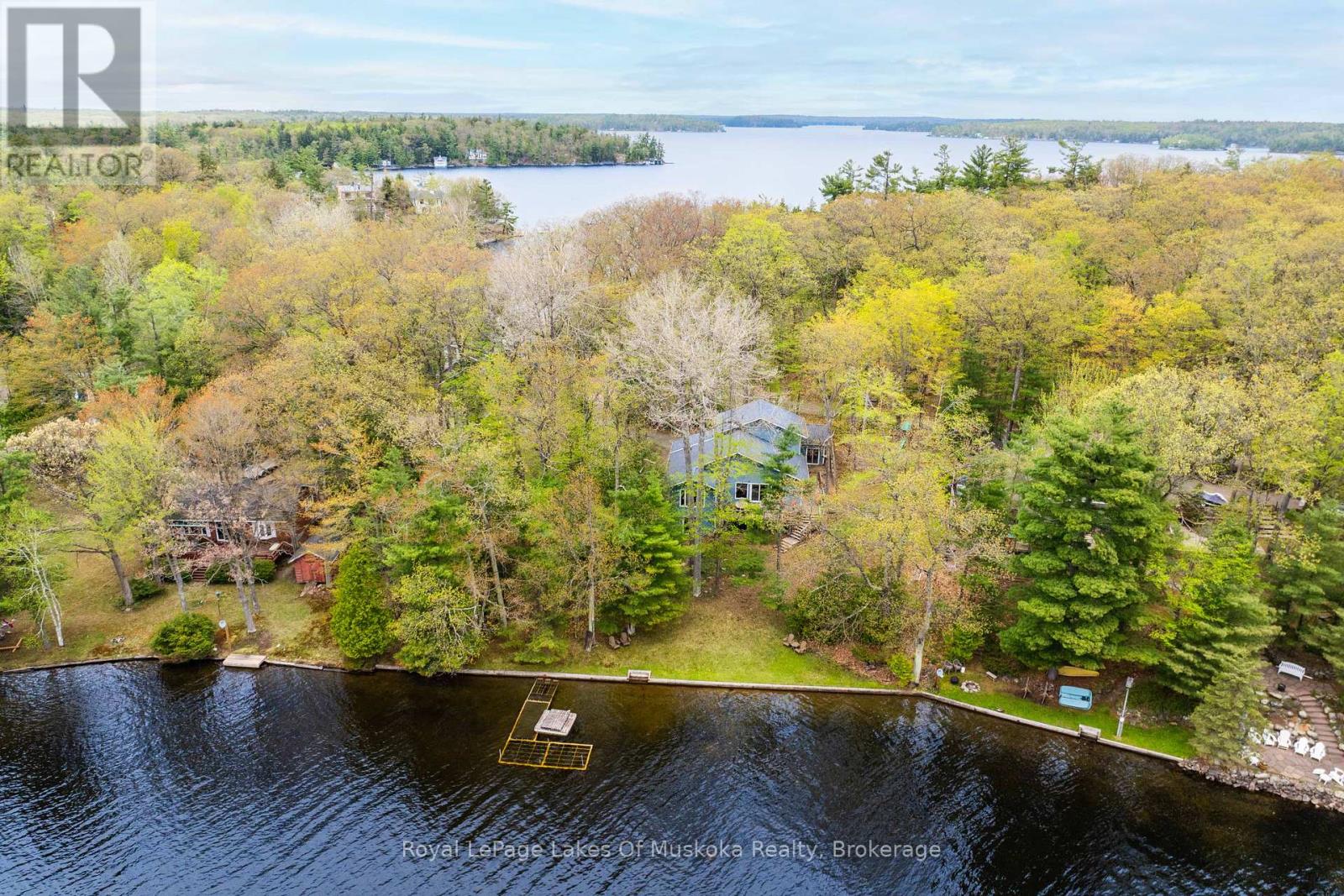 1050 Packers Bay Road, Muskoka Lakes, Ontario  P0C 1M0 - Photo 4 - X12153251