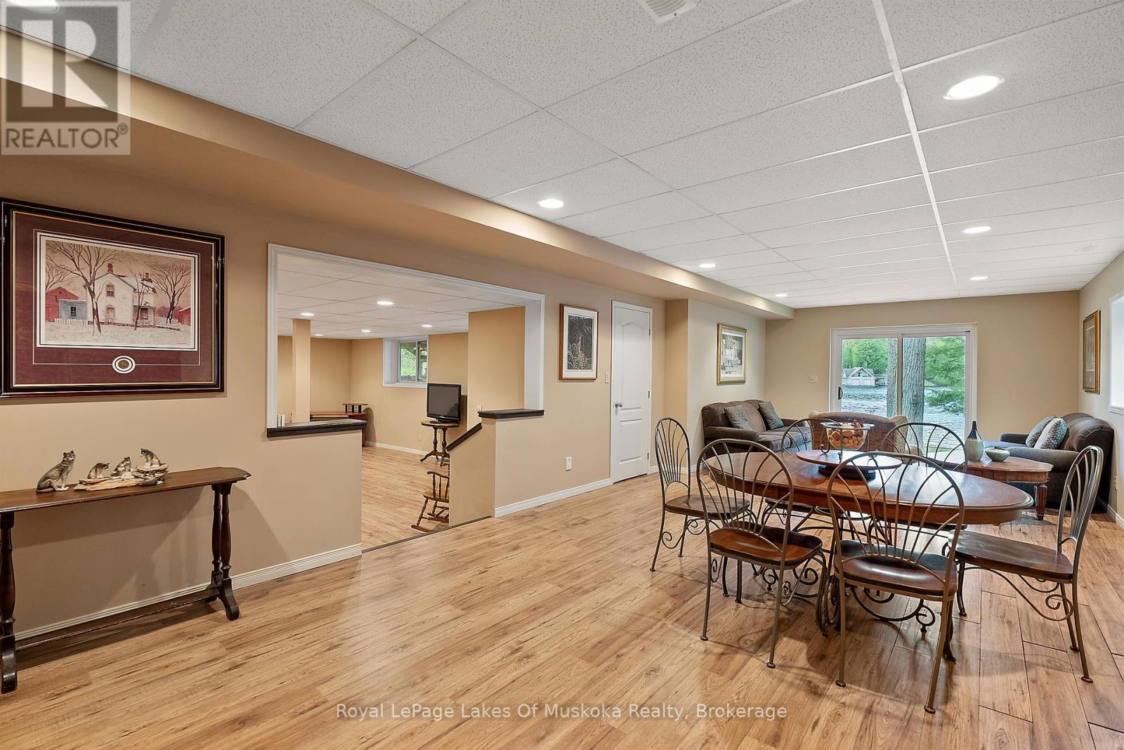 1050 Packers Bay Road, Muskoka Lakes, Ontario  P0C 1M0 - Photo 40 - X12153251