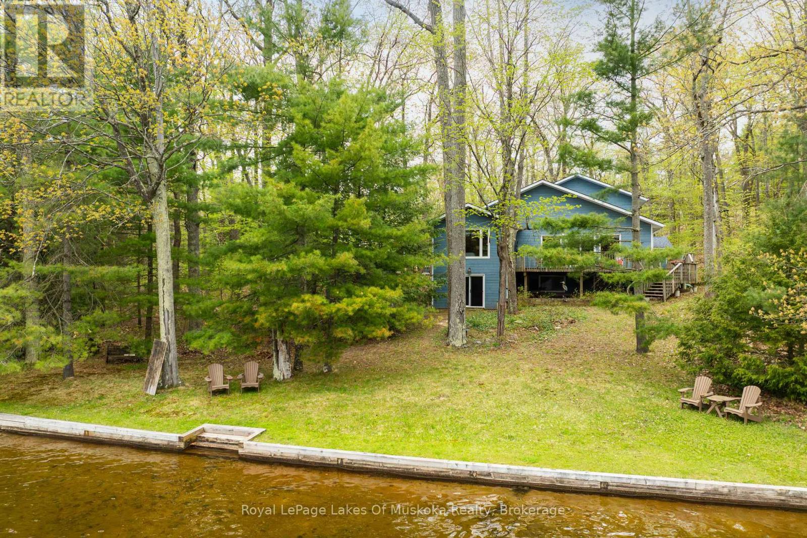 1050 Packers Bay Road, Muskoka Lakes, Ontario  P0C 1M0 - Photo 5 - X12153251
