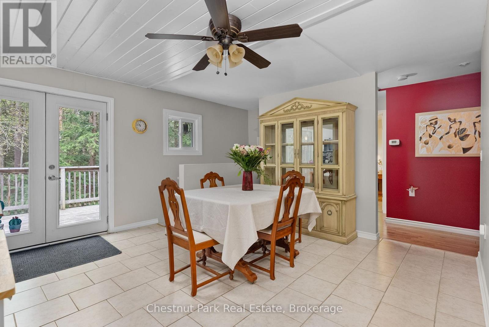1330 Cedar Lane, Bracebridge, Ontario  P1L 1W0 - Photo 11 - X12153504