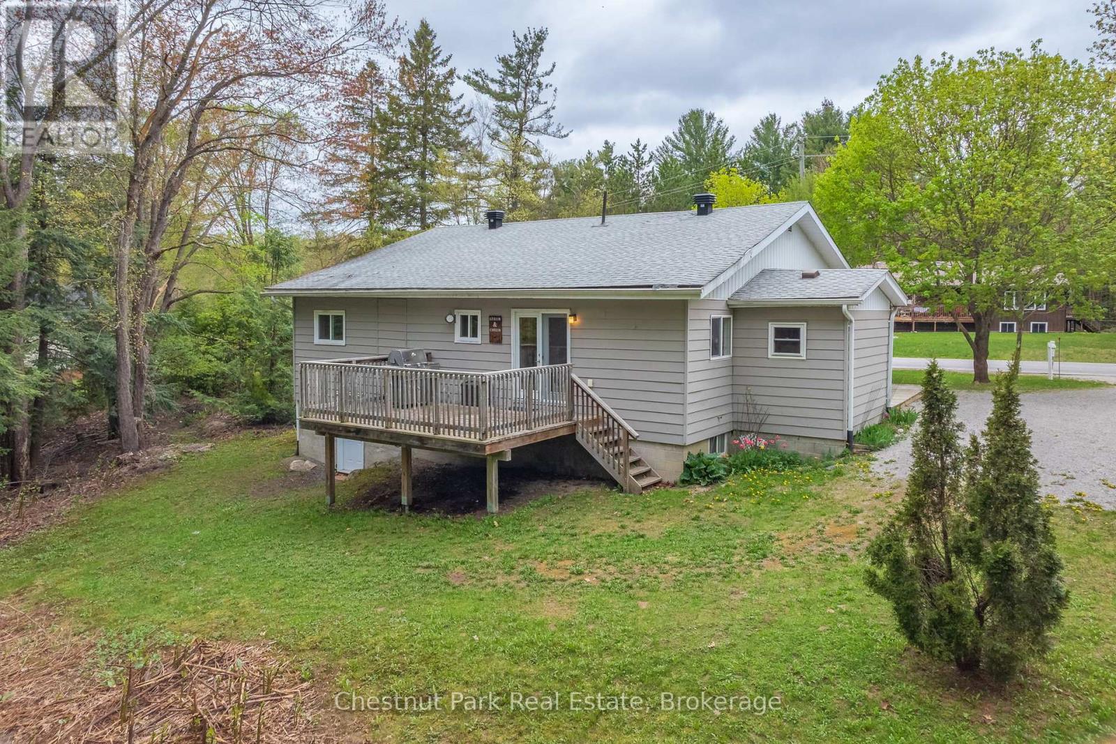 1330 Cedar Lane, Bracebridge, Ontario  P1L 1W0 - Photo 26 - X12153504