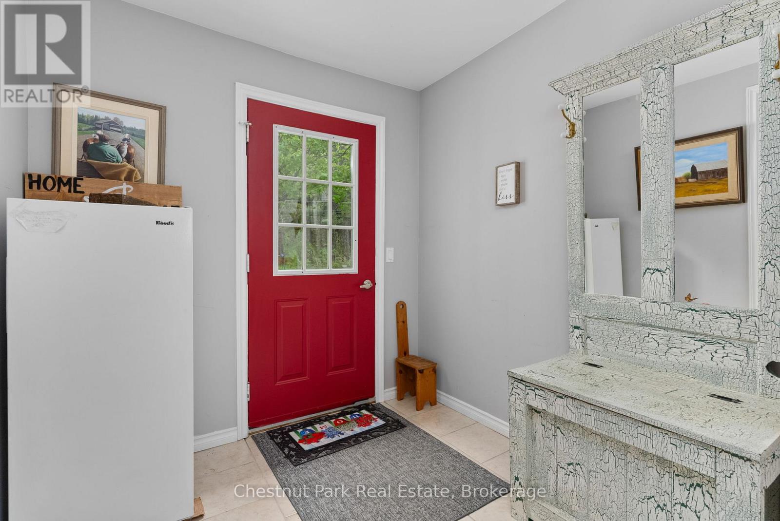 1330 Cedar Lane, Bracebridge, Ontario  P1L 1W0 - Photo 7 - X12153504
