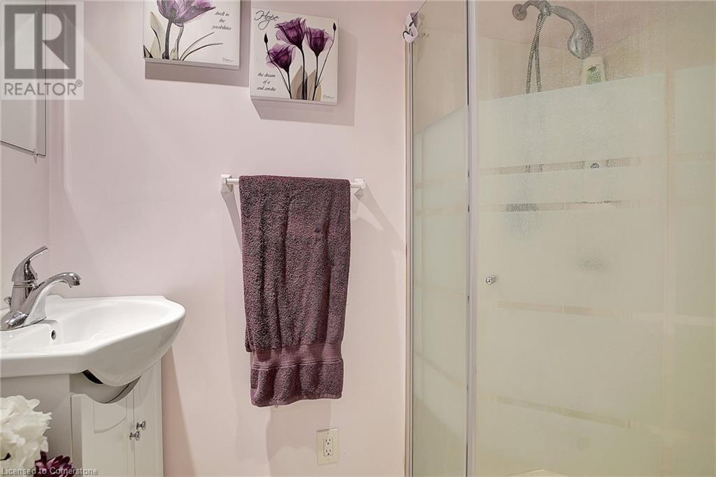 24 Hoffman Street, Kitchener, Ontario  N2M 3M7 - Photo 24 - 40729246